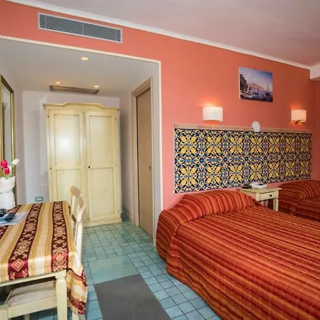 Hotel Aequa