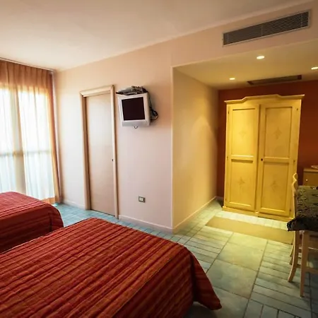 Hotel Aequa