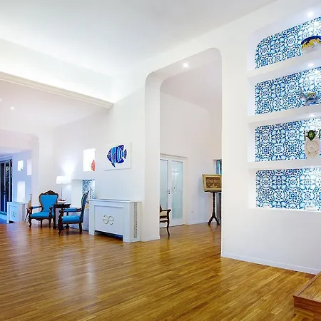 Hotel Aequa 4*