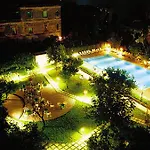 Aequa Hotel 4*