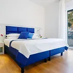 Aequa Hotel 4*