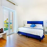 Aequa Hotel Hotel 4*