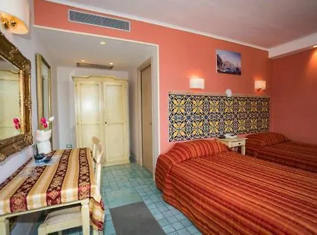 Aequa Hotel 4* Vico Equense