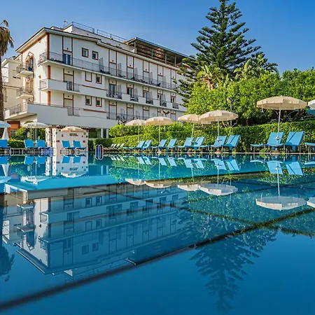 Aequa Hotel Vico Equense