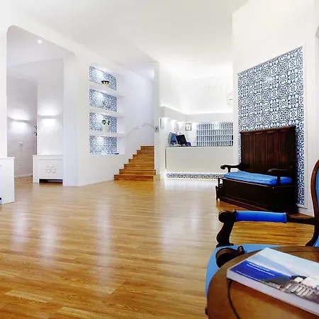 Aequa Hotel Hotel 4*